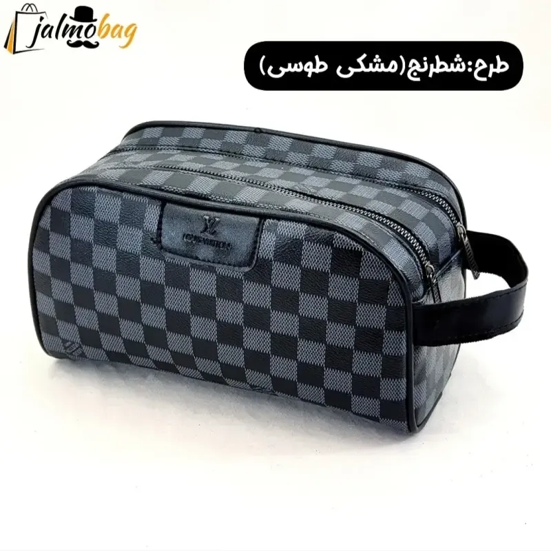 کیف دستی مردانه اسپرت طرحدار چرم صنعتی دو خانه بند دستی - تصویر 7