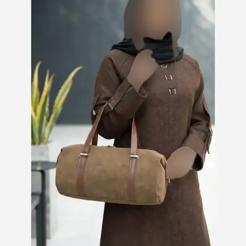 کیف اسپرت جیر طرح دار مدل mavi پلنگی سایز 31 در 15 سانتی متر - تصویر 3