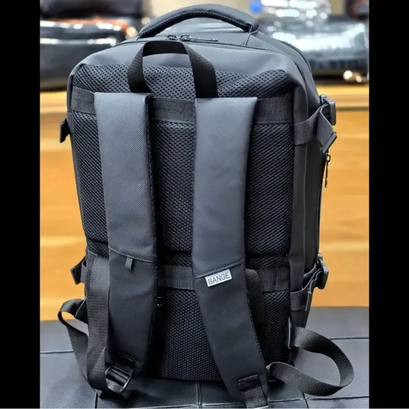 کوله پشتی لپ تاپ سیلیکونی ضد آب بنج BANGE مدل 4238 - تصویر 8