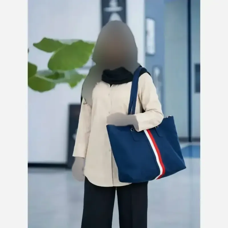 کیف زنانه ترند رنگبندی متنوع سایز 27 در 40 - تصویر 3