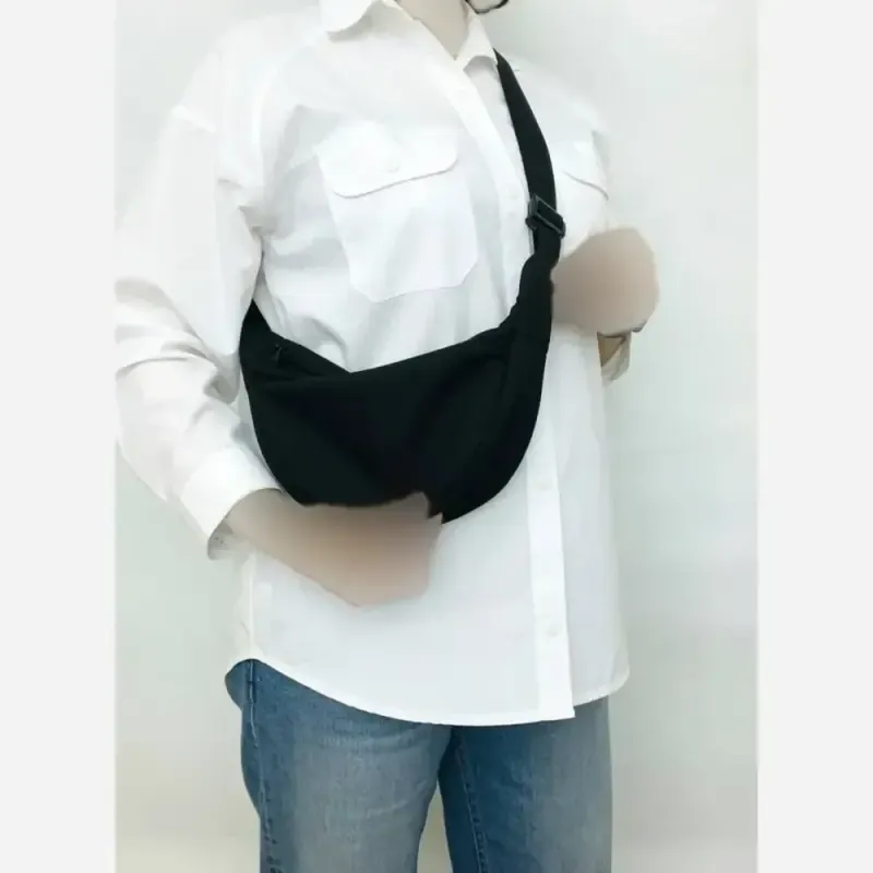 کیف کراس بادی متوسط رنگ بندی مشکی کرم قرمز شکلاتی سایز 30 در 16 - تصویر 3
