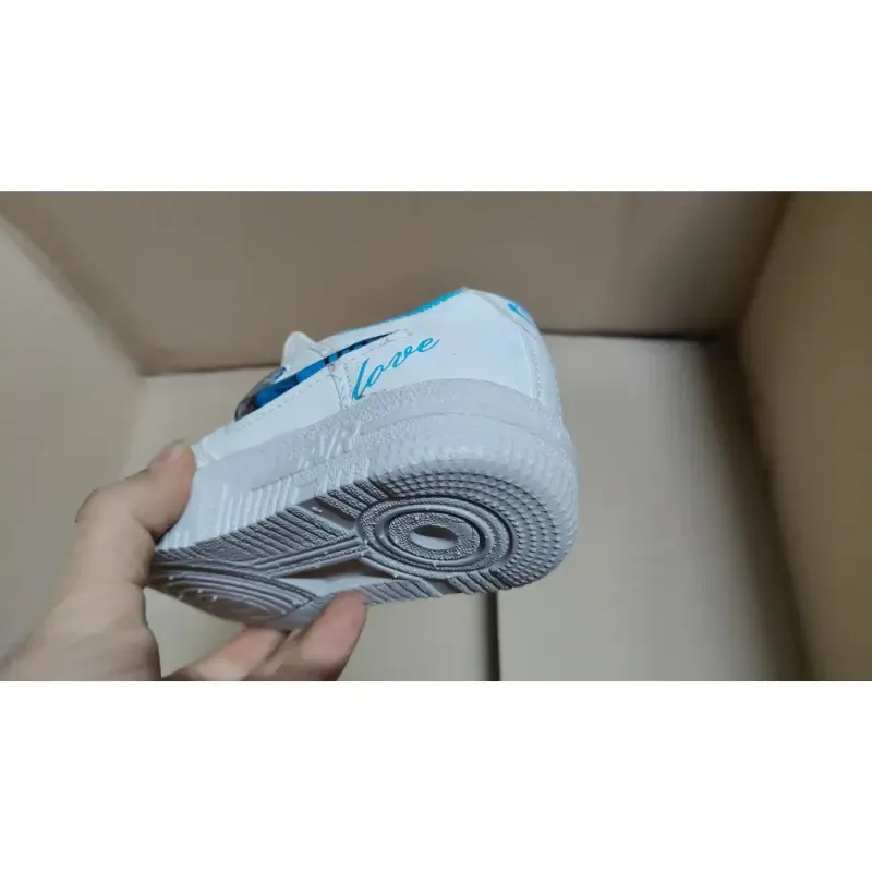 کفش اسپرت بچگانه پسرانه نایک سفید آبی سایز 27 تا 30 - تصویر 5